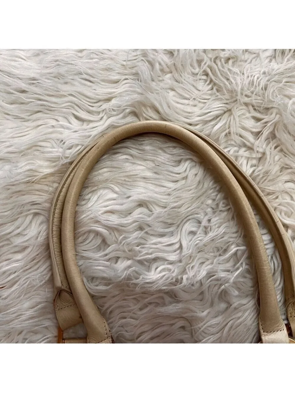 Pelle Studio Women’s Winter White Fandango Leather Handbag